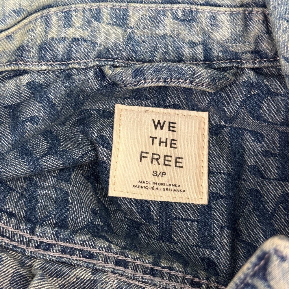 We The Free People Jacquard Letters Denim Jacket Womens Small Trucker Boho NEW - Picture 7 of 11